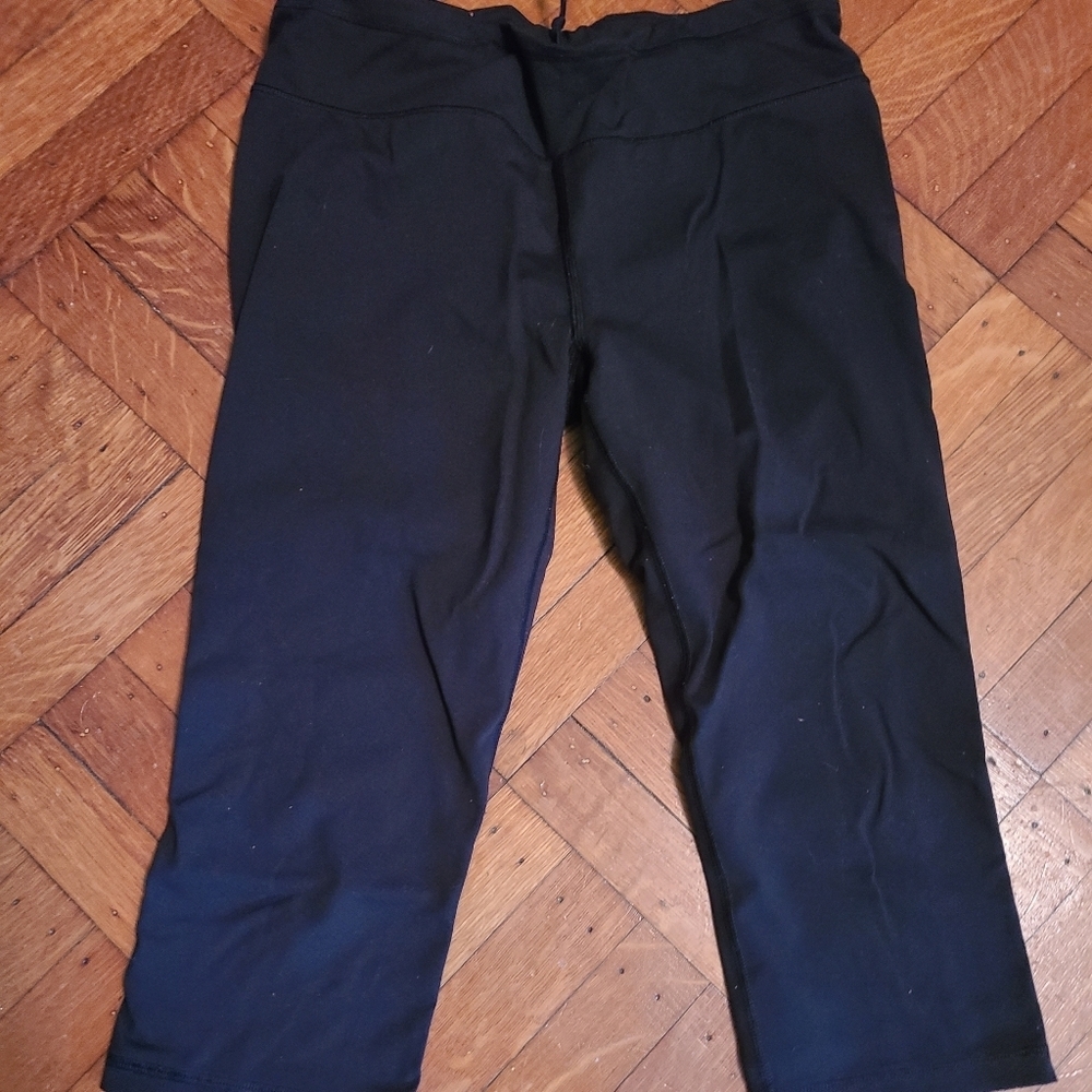 Victoria secret sexy sport capris
